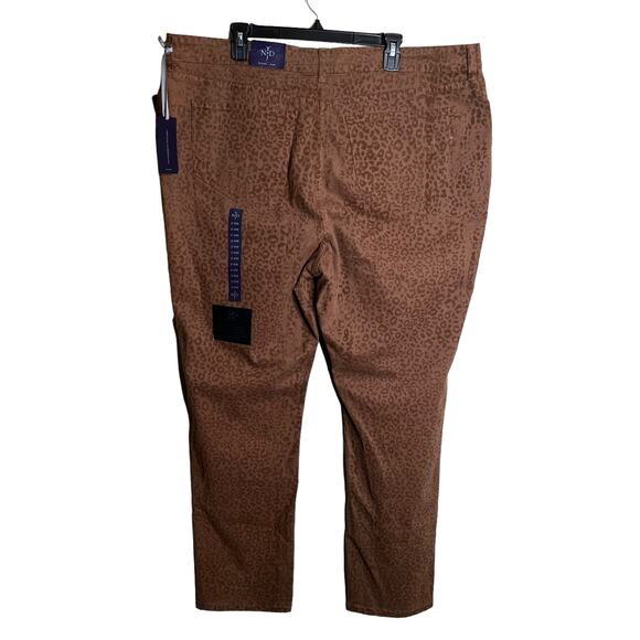 NYDJ Sheri Colored Cheetah Print Slimming Jeans Brown Plus Size 24W NWT - Picture 6 of 9